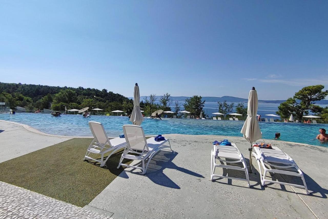 Sea House Shade, Pool & Jacuzzi - Privilege Point Camping & Villas Selce Εξωτερικό φωτογραφία